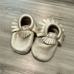 Freshly Picked Platinum Soft Sole Moccasins
